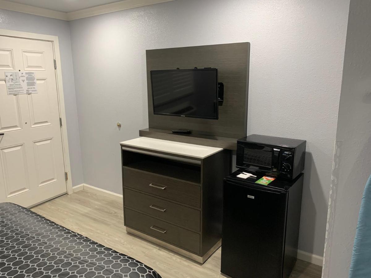Queen Room Disability Access