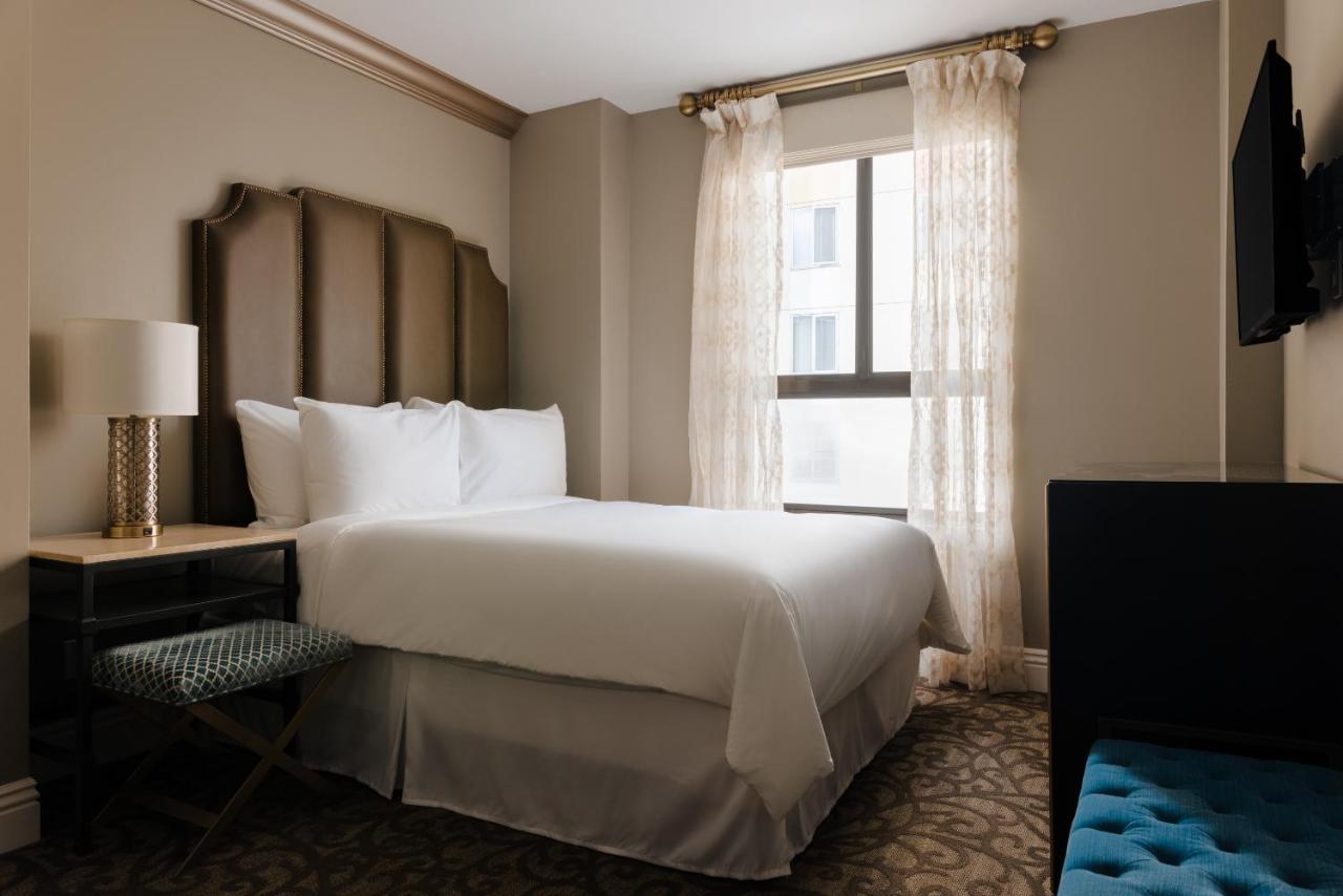 Superior Queen Room