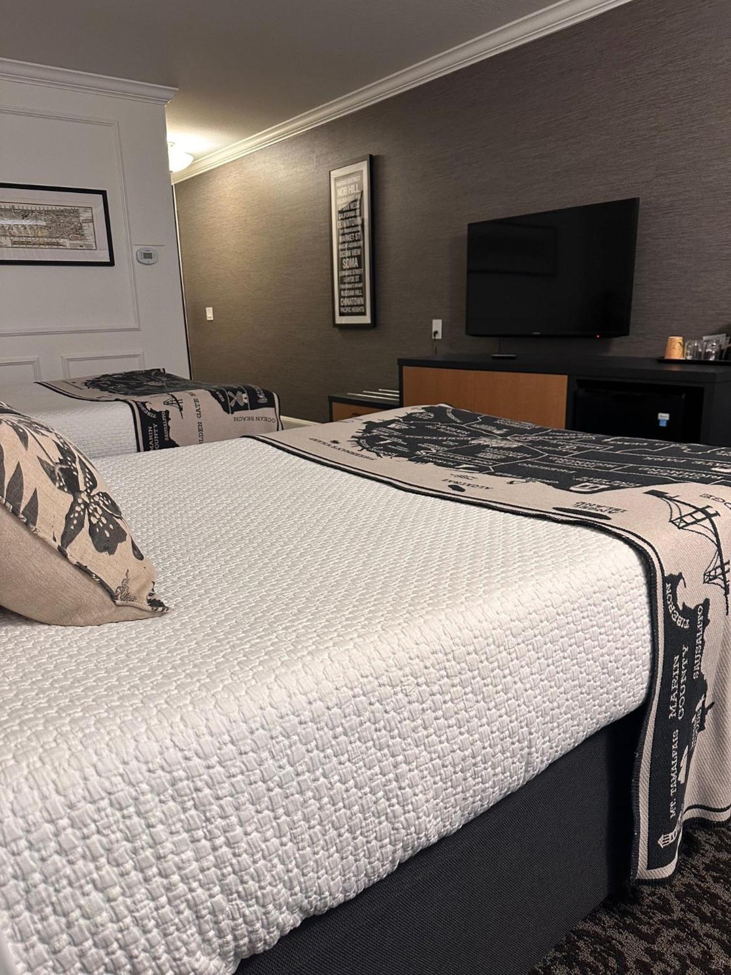 Deluxe Double Room Two Double Beds